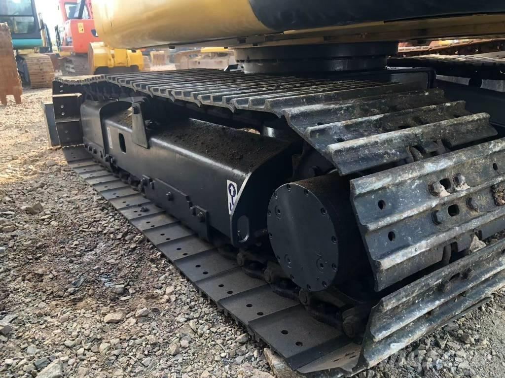 Komatsu 56-7 Bandgrävare