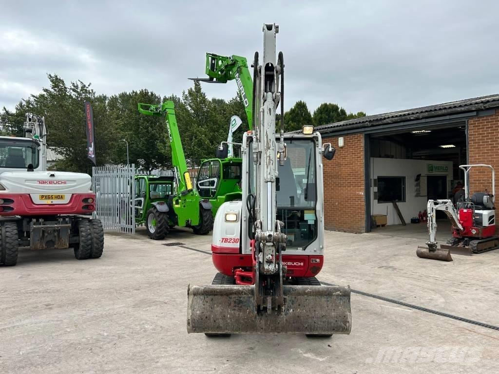 Takeuchi TB 230 Minigrävare < 7t