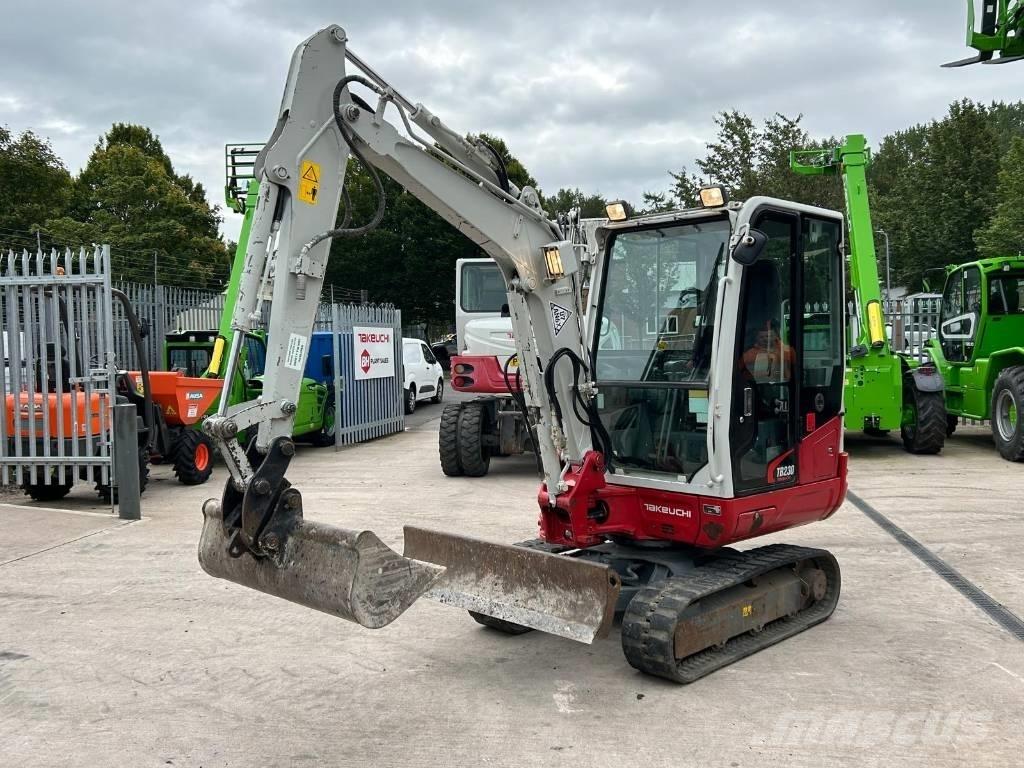 Takeuchi TB 230 Minigrävare < 7t