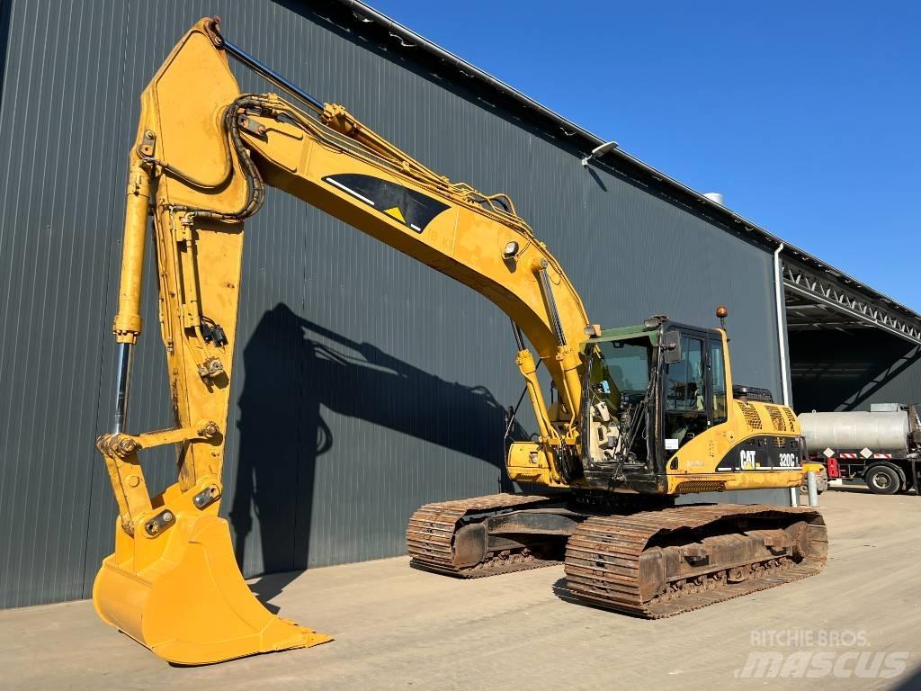 CAT 320C L Bandgrävare