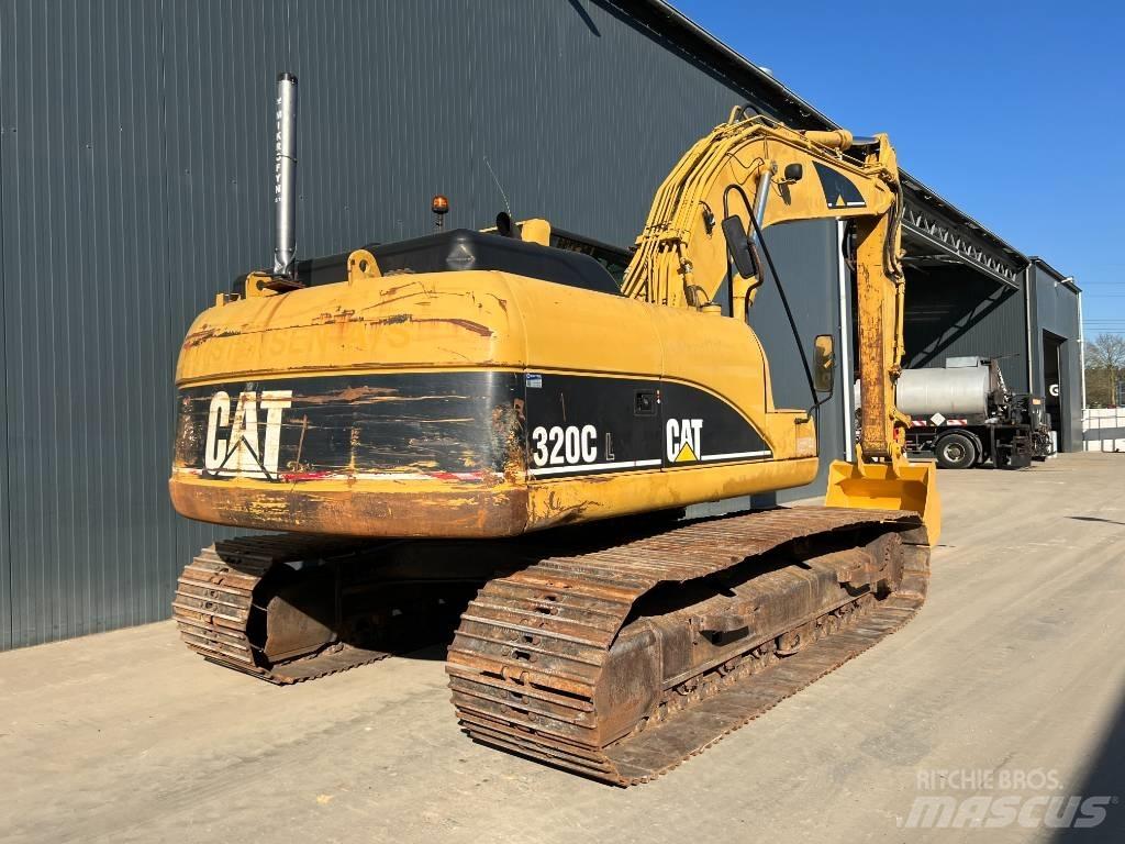 CAT 320C L Bandgrävare
