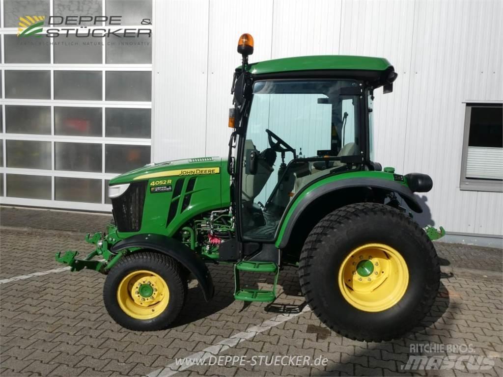 John Deere 4052R Kompakttraktorer