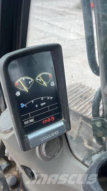 Volvo EC 220 DL Bandgrävare