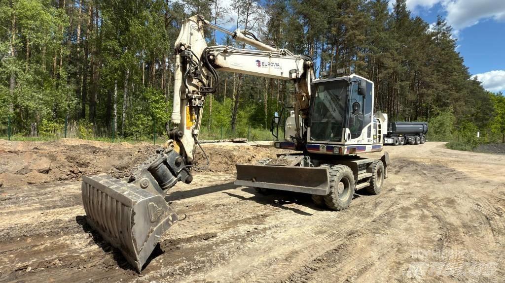 Komatsu PW 148-8 Hjulgrävare