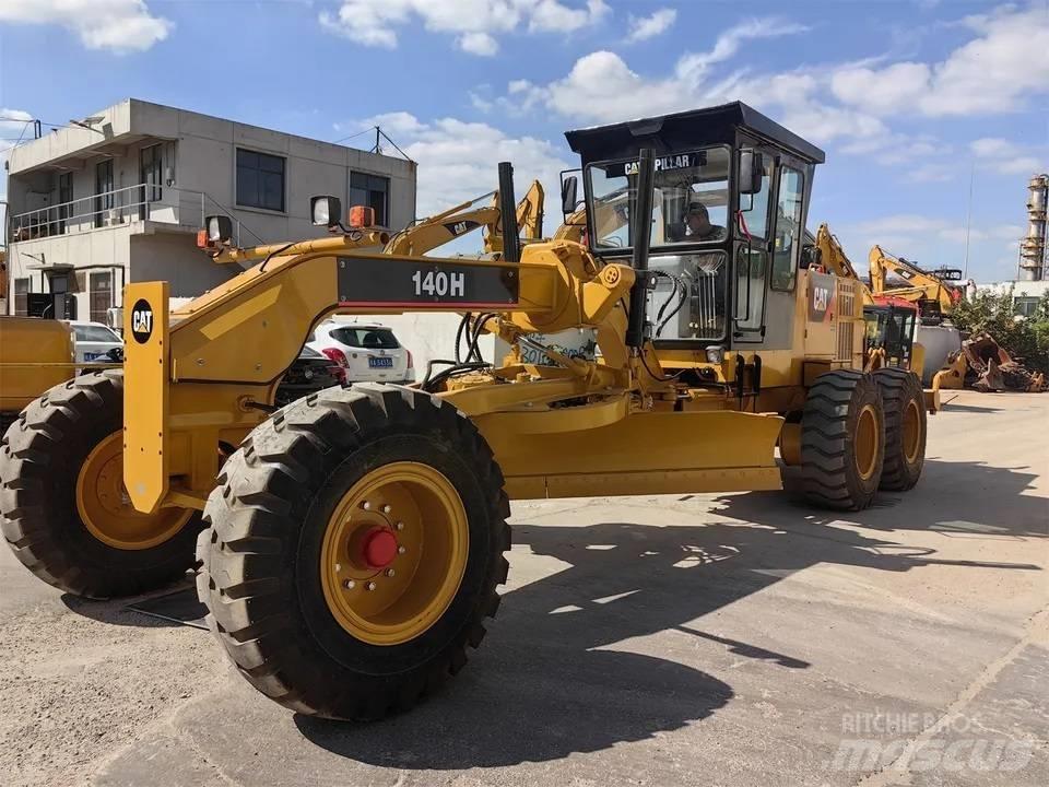 CAT 140 H Väghyvlar