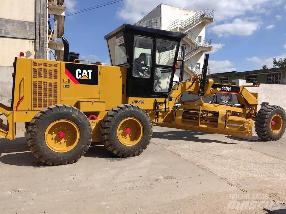 CAT 140 H Väghyvlar