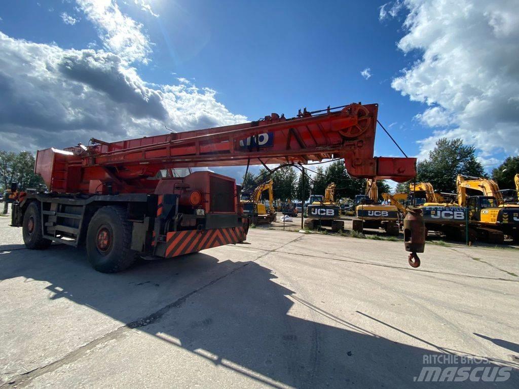 Kato KR 500 Terrängkranar (Grov terräng)