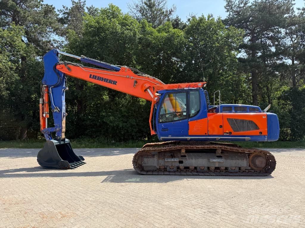 Liebherr R 926 Bandgrävare