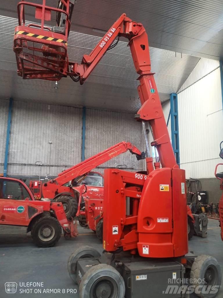 JLG E 300 AJP Bomliftar