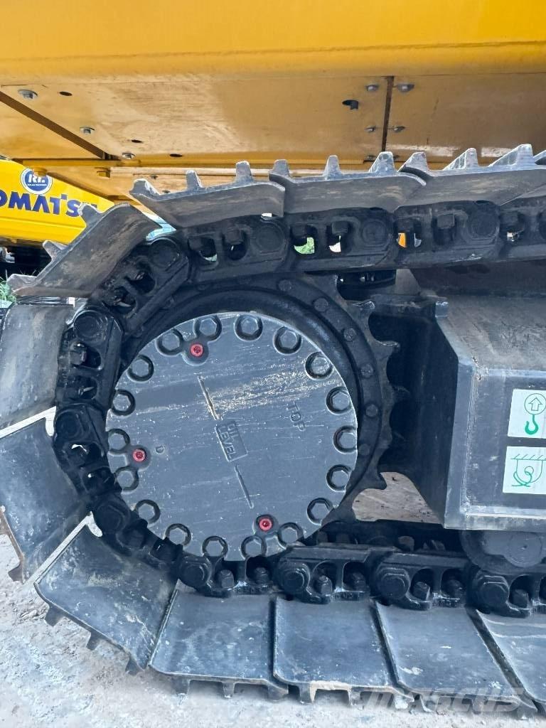 Komatsu PC 200-8 Bandgrävare
