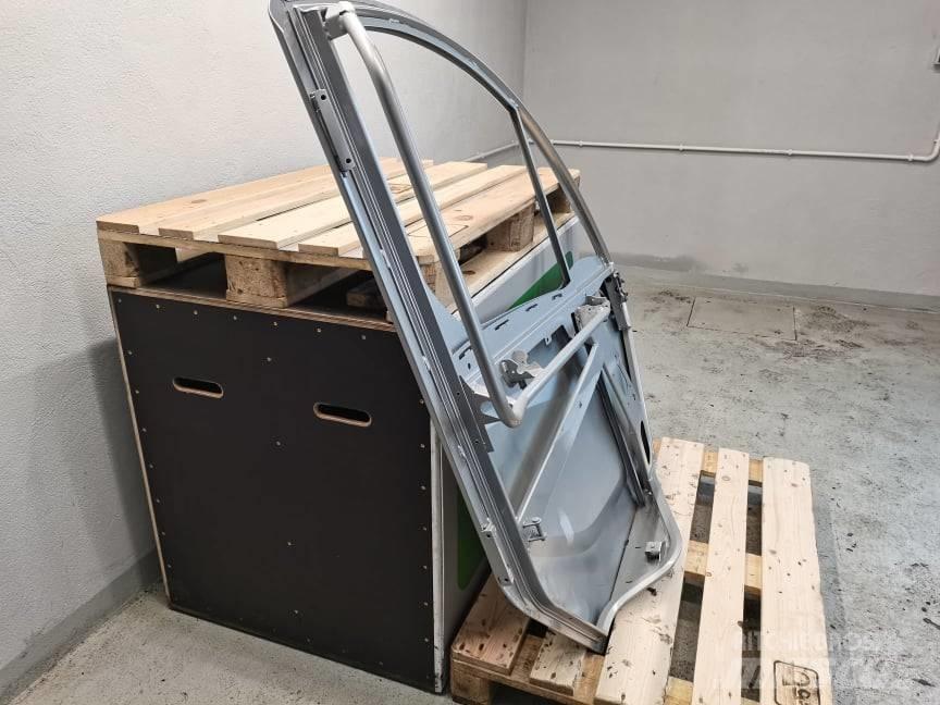 Manitou MLT 741 door Hytter och interiör