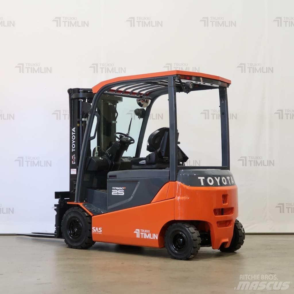 Toyota 8FBMT25 Elmotviktstruckar