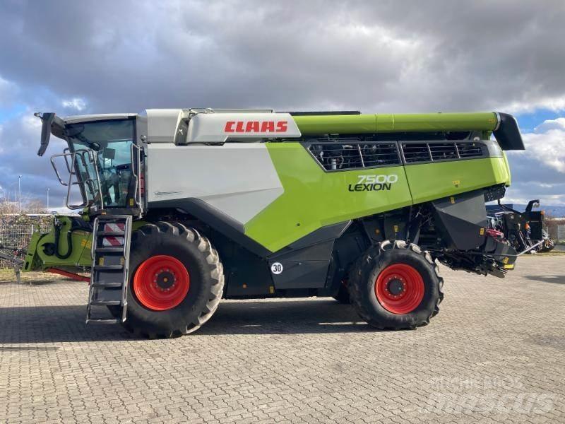 CLAAS LEXION 7500 Skördetröskor