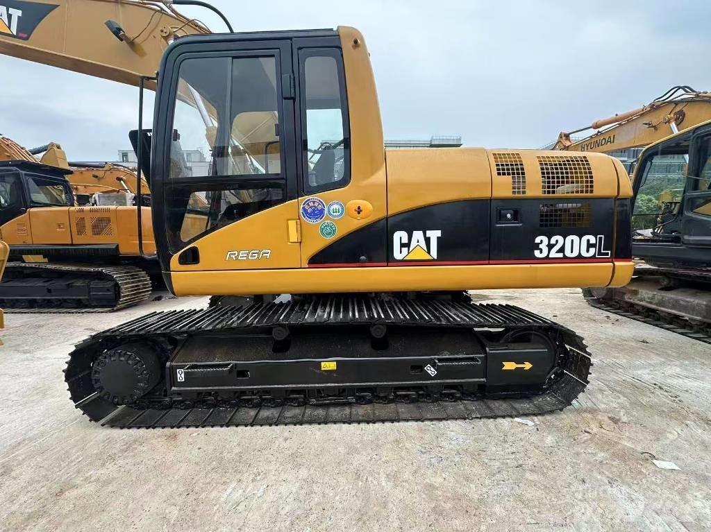 CAT 320 C L Bandgrävare