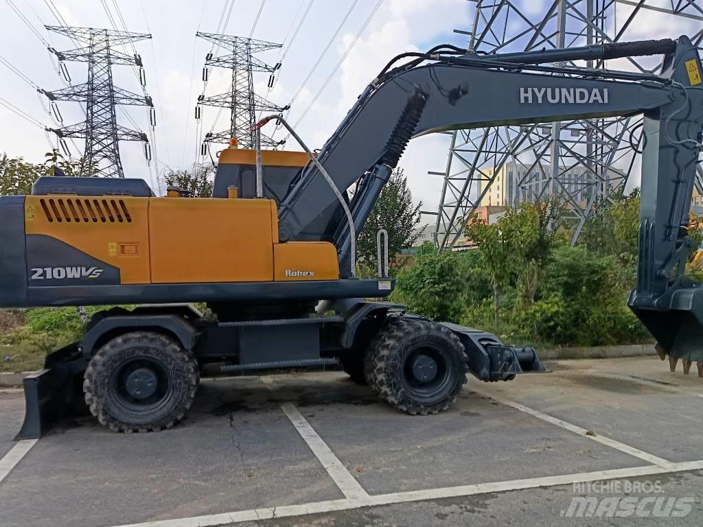 Hyundai R210W Hjulgrävare