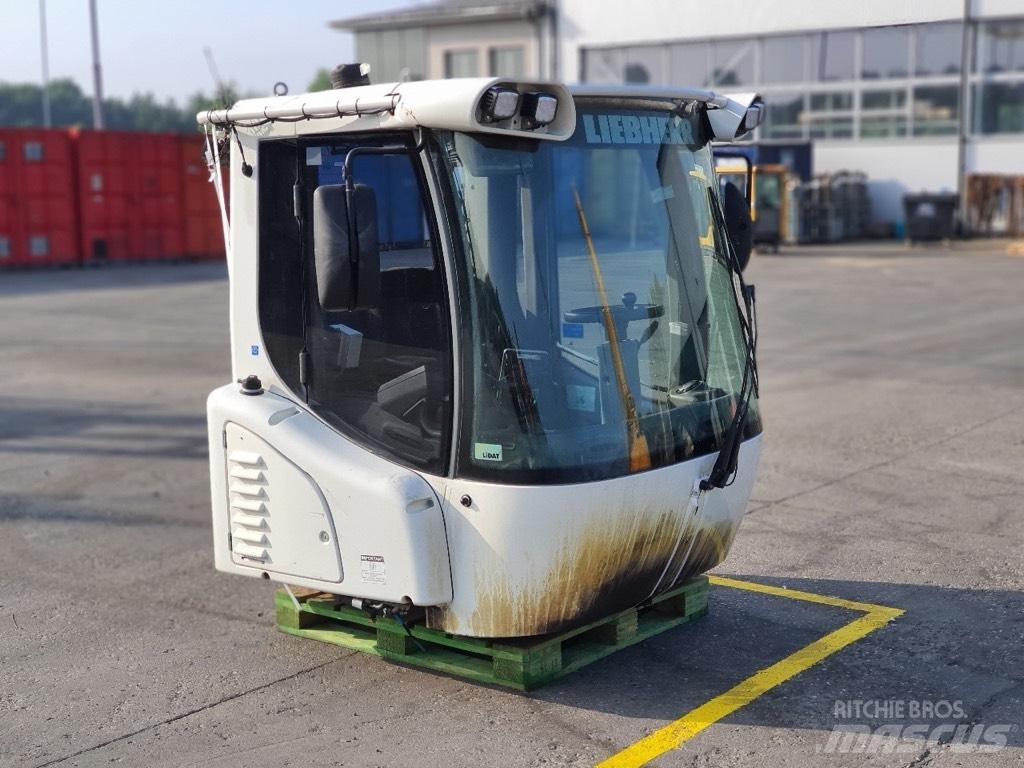 Liebherr L 550 CAB Hytter och interiör