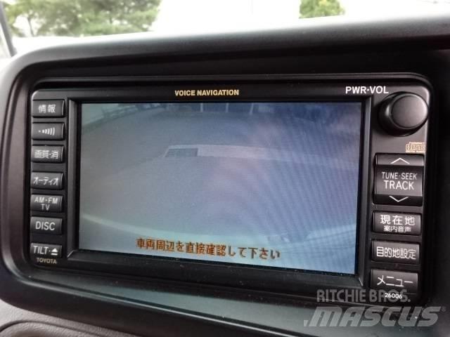 Toyota SDG-XZB50 Minibussar