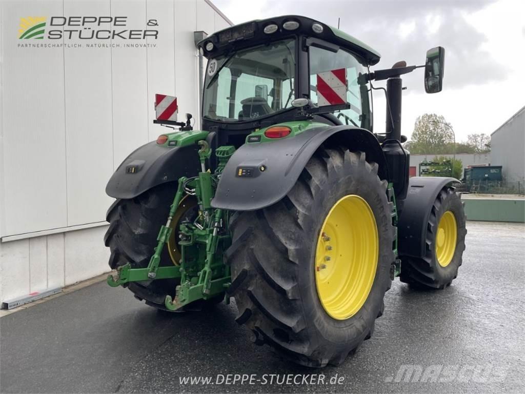 John Deere 6230R Traktorer