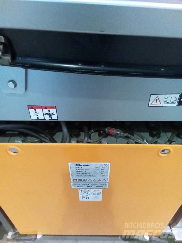 Still RX 60-50 Electric forklift trucks