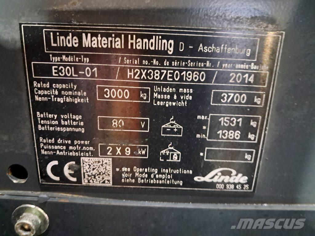 Linde E30L-01 Elmotviktstruckar