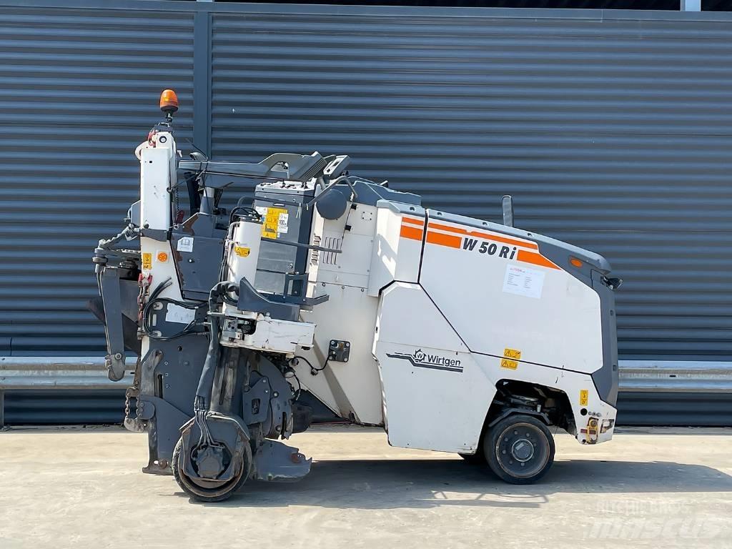 Wirtgen W 50 RI Asfaltskallfräsmaskiner