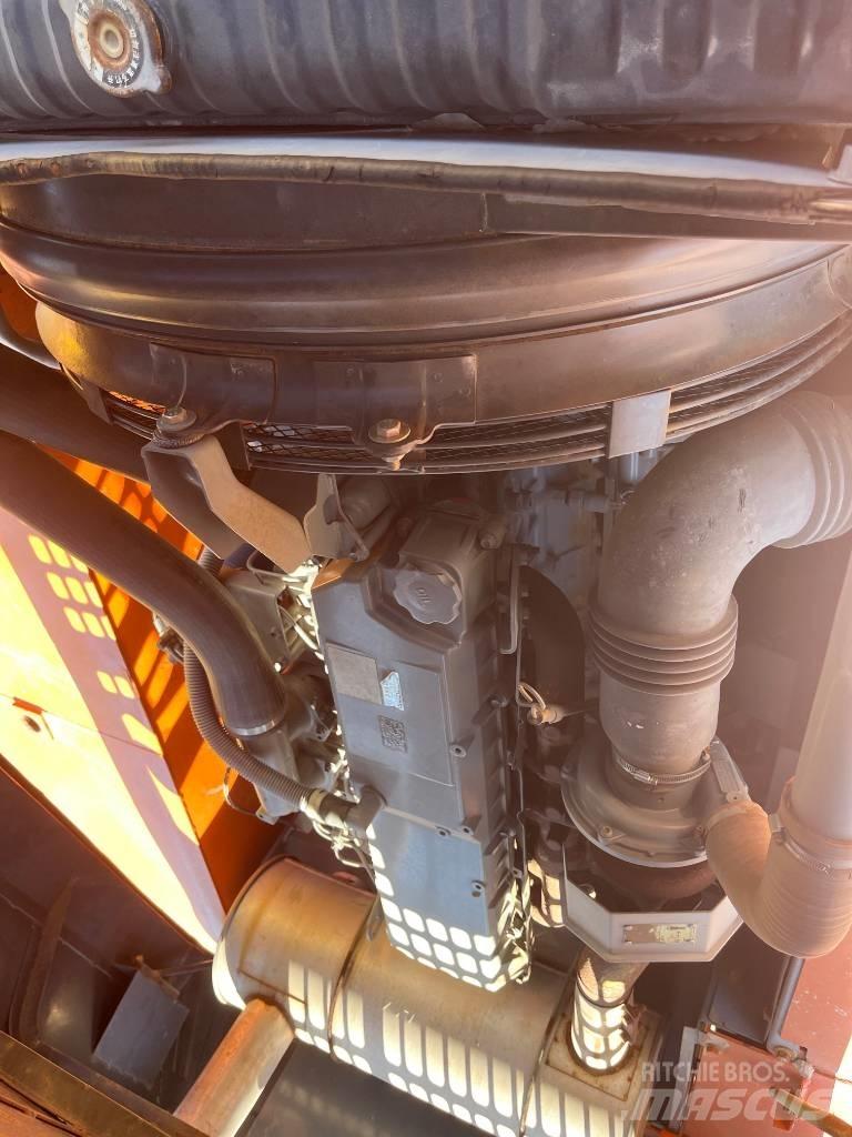 Hitachi ZX 350 Bandgrävare