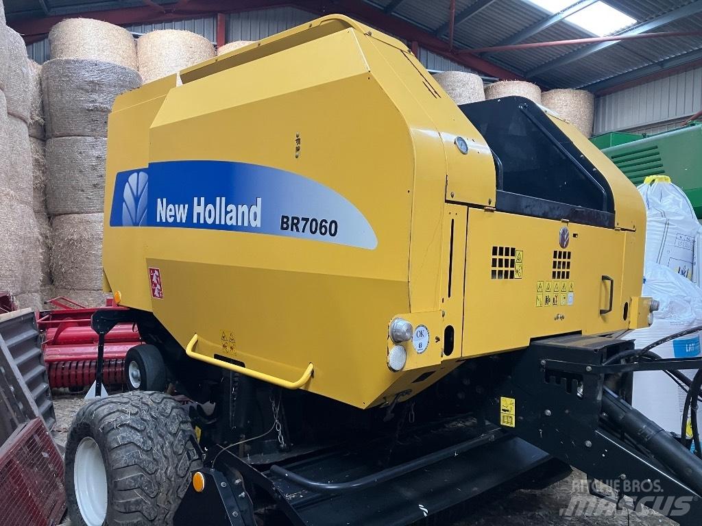 New Holland BR 7060 Rundbalspressar