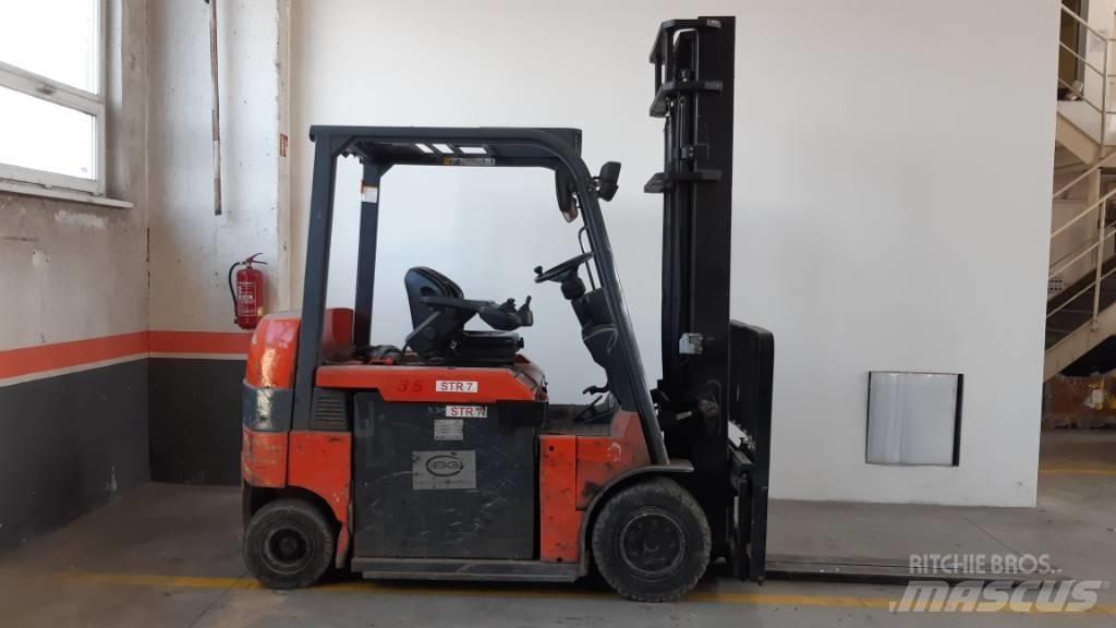 Toyota 7FBMF35 Elmotviktstruckar