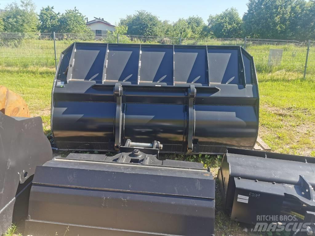 Komatsu WA470 Skopor