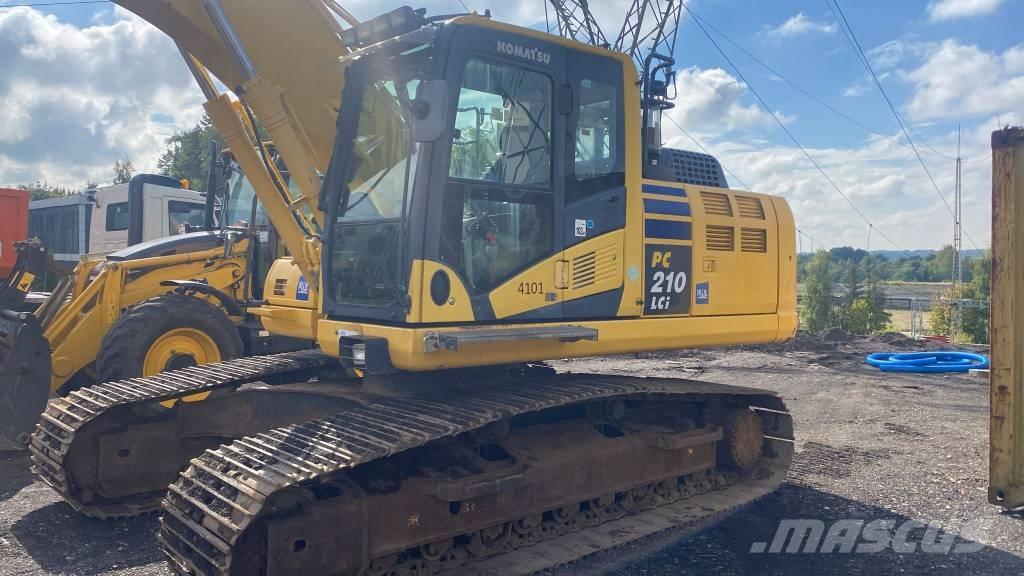 Komatsu PC210 LCi‑10 Bandgrävare