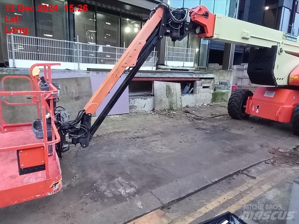 JLG 1250 AJP Bomliftar