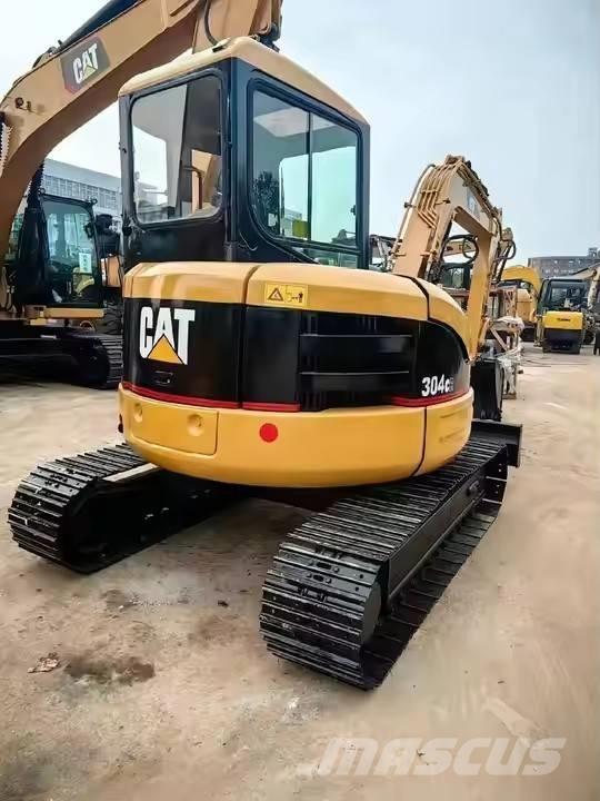 CAT 304 CR Minigrävare < 7t