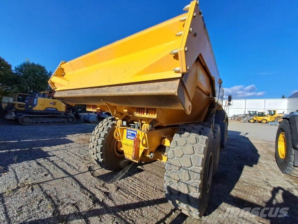 Volvo A25G Midjestyrd dumper