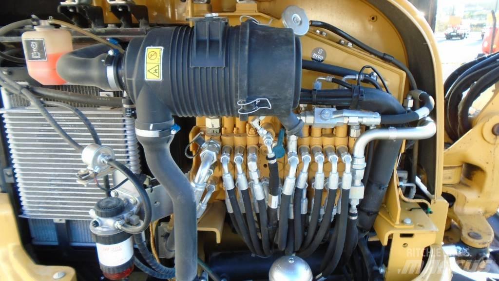 CAT 303.5 E CR Minigrävare < 7t