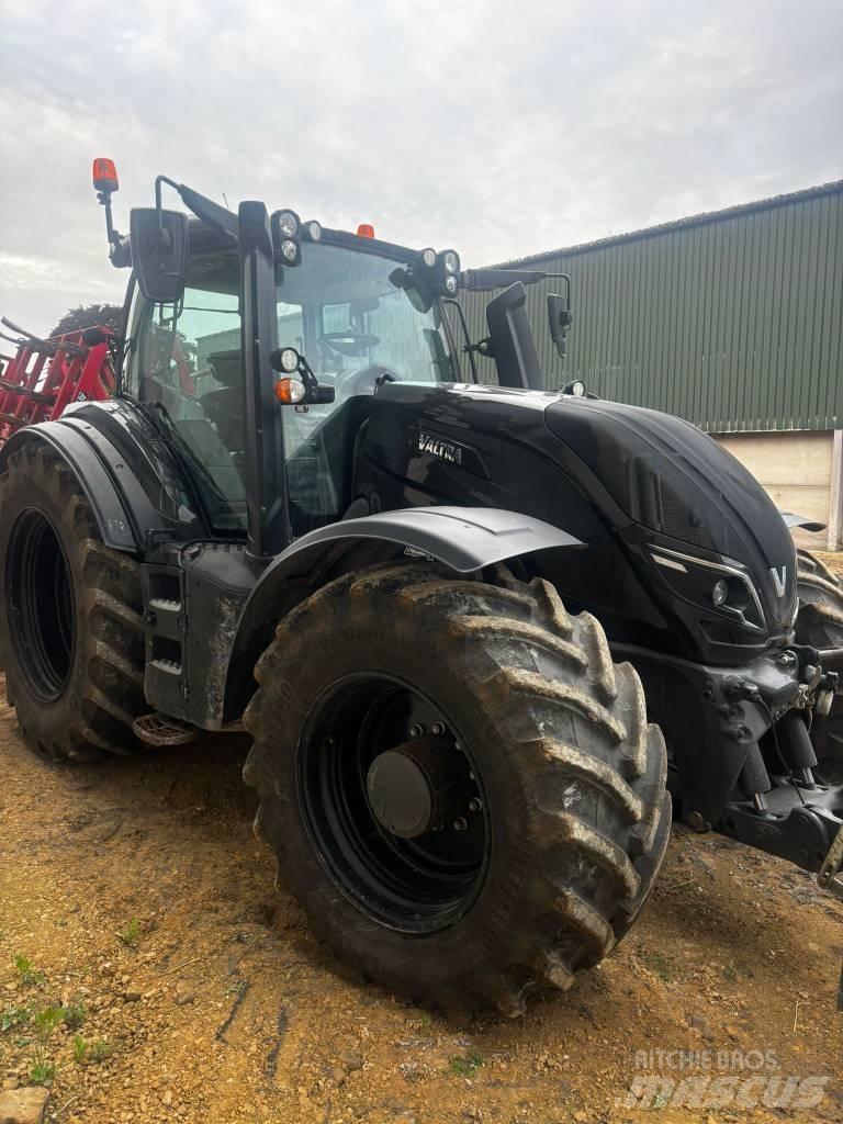 Valtra T 254 V Traktorer