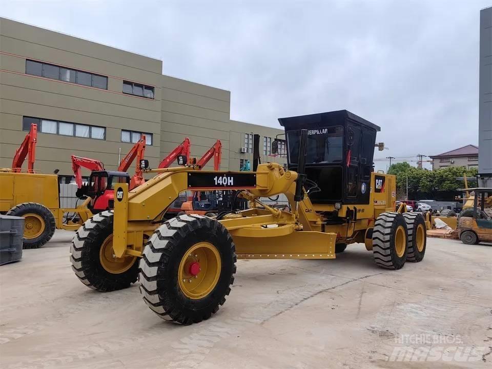 CAT 140 H Väghyvlar