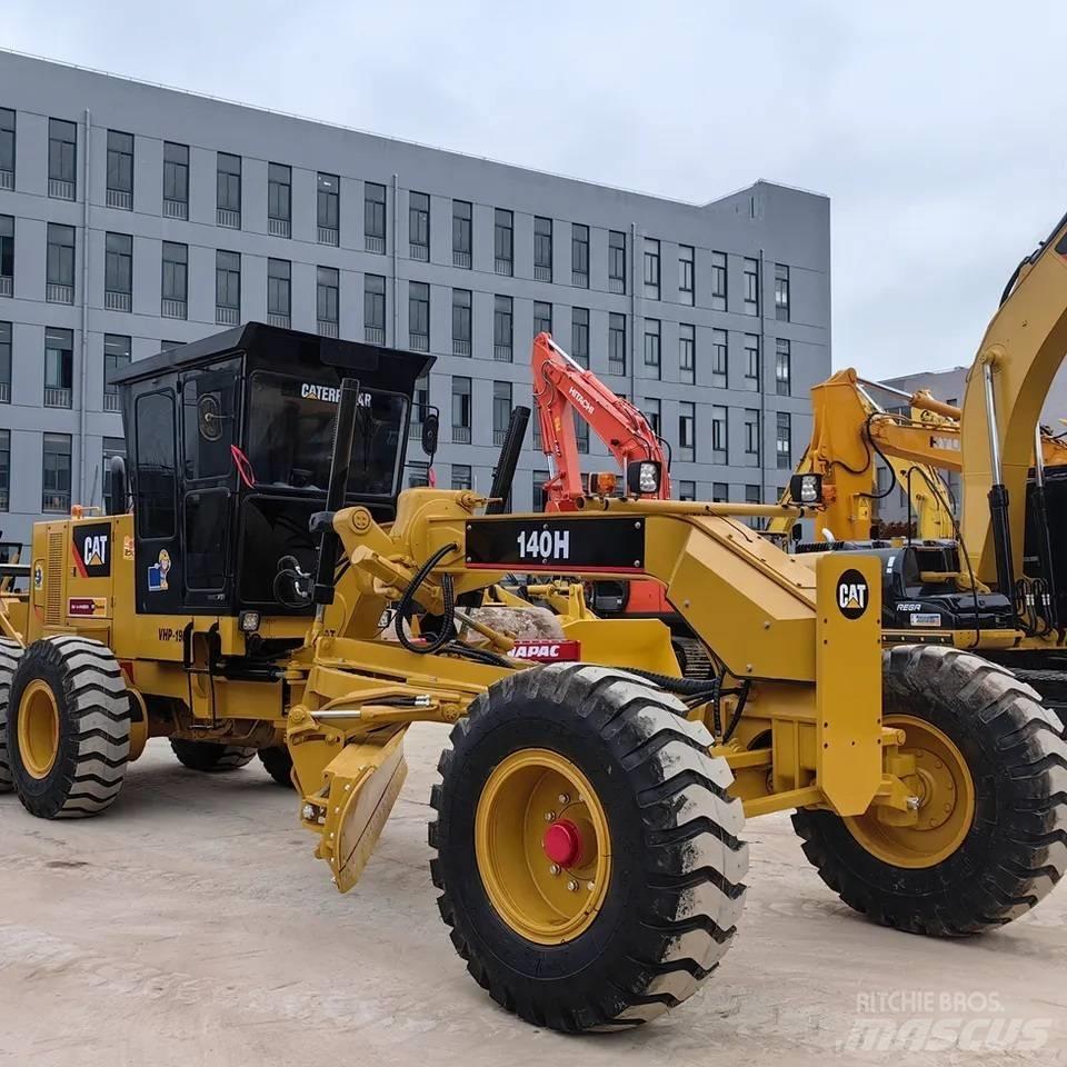 CAT 140 H Väghyvlar