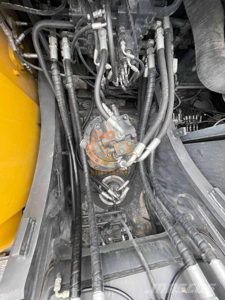 Volvo EC 240 B Bandgrävare