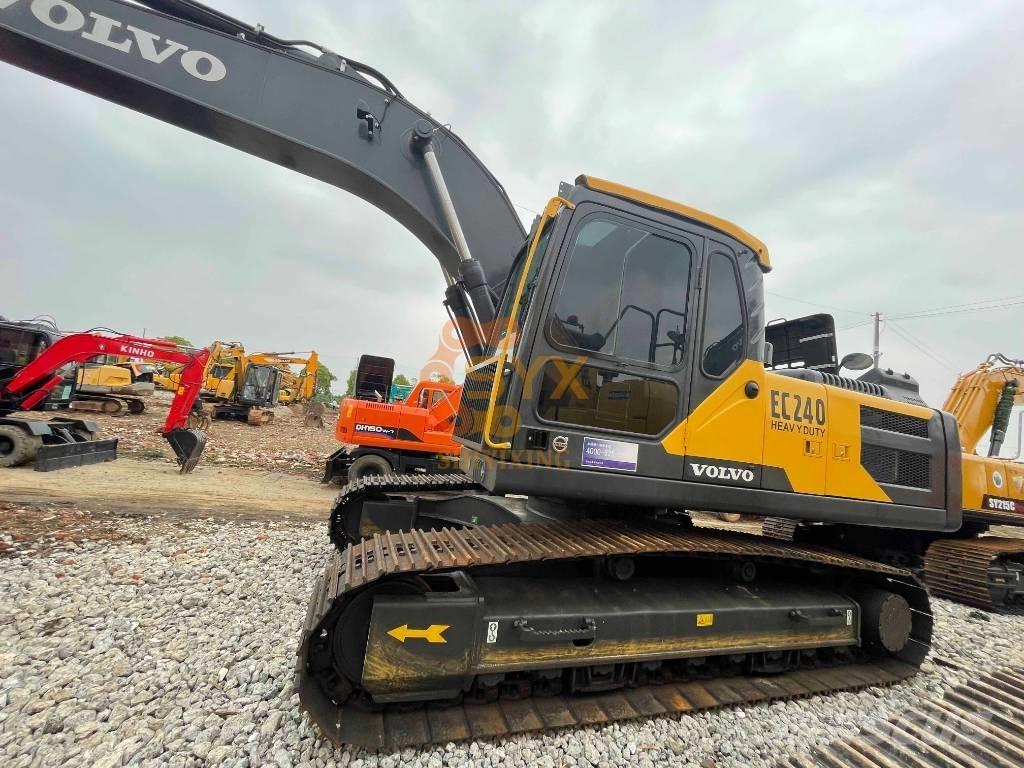 Volvo EC 240 B Bandgrävare