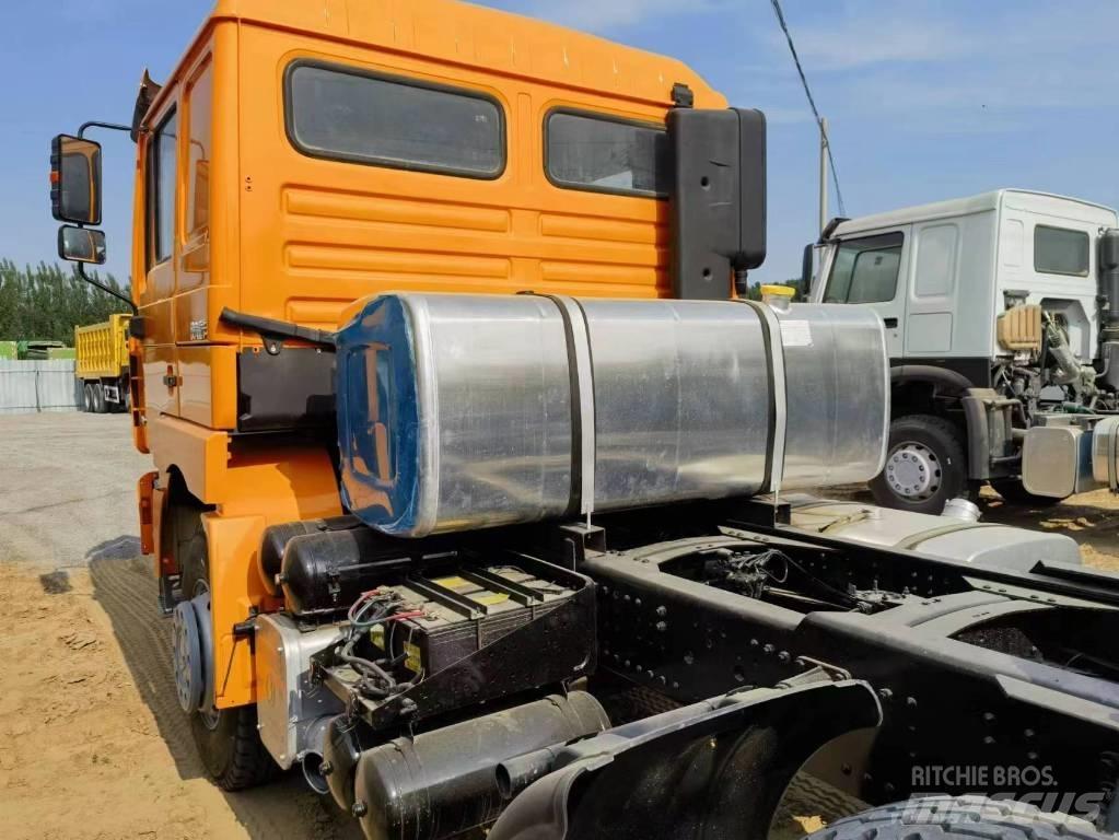 Shacman F3000 6X4 Dragbilar