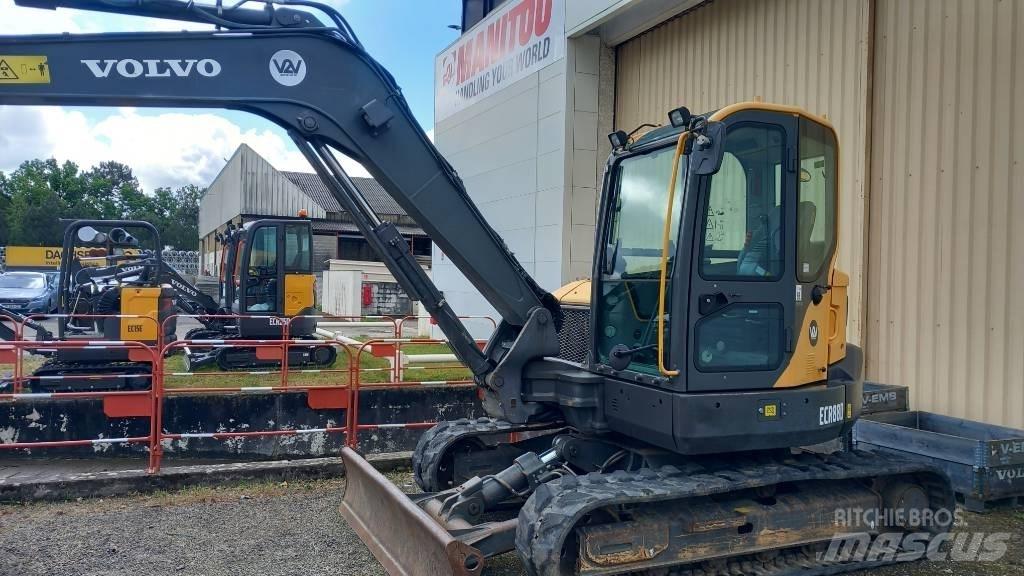 Volvo ECR 88 D Bandgrävare