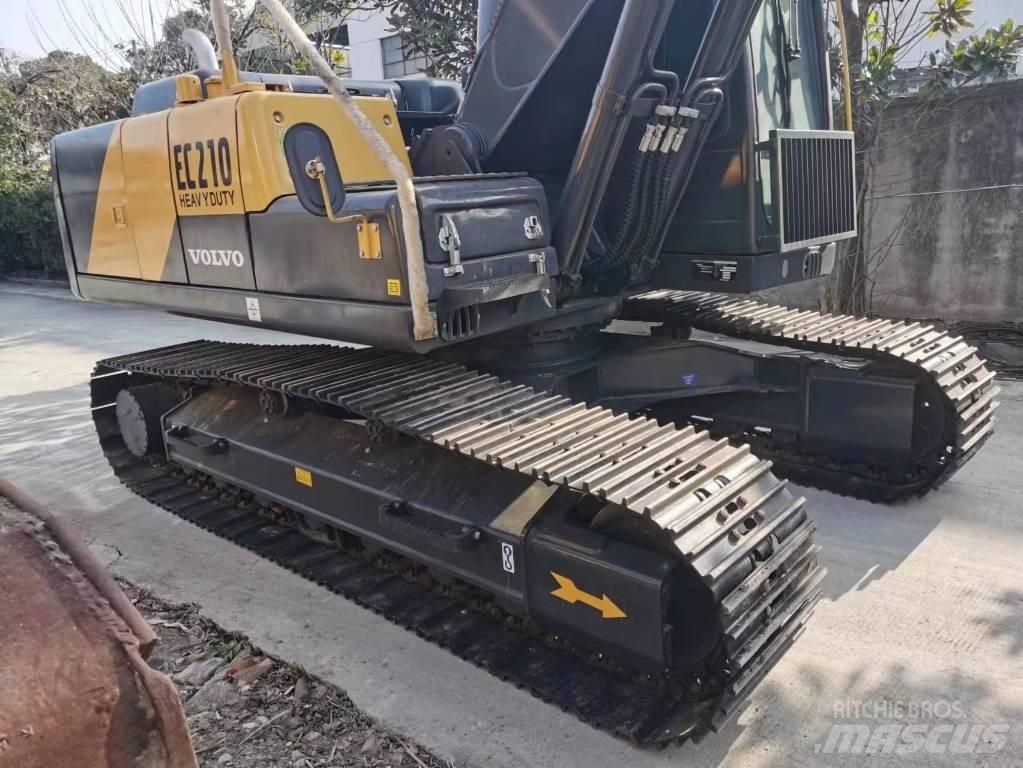 Volvo EC 210 B LC Bandgrävare
