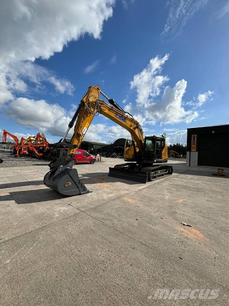 XCMG XE235ECR Bandgrävare