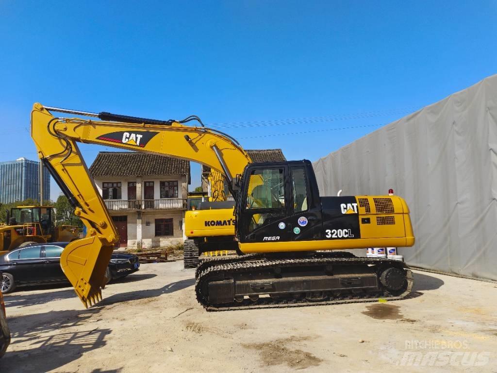 CAT 320 C L Bandgrävare