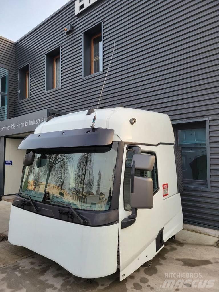 Renault T model Hytter och interiör