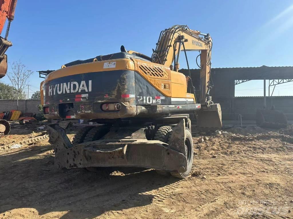 Hyundai R210W-9 Hjulgrävare