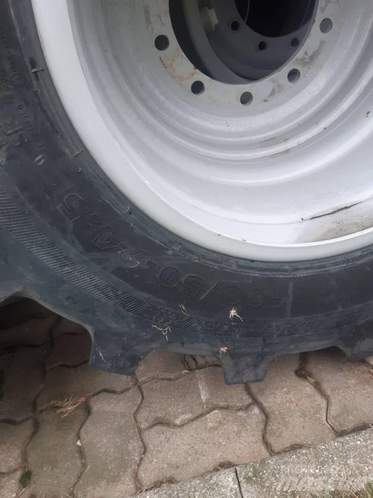 Nokian 600/50-24,5 Däck, hjul och fälgar