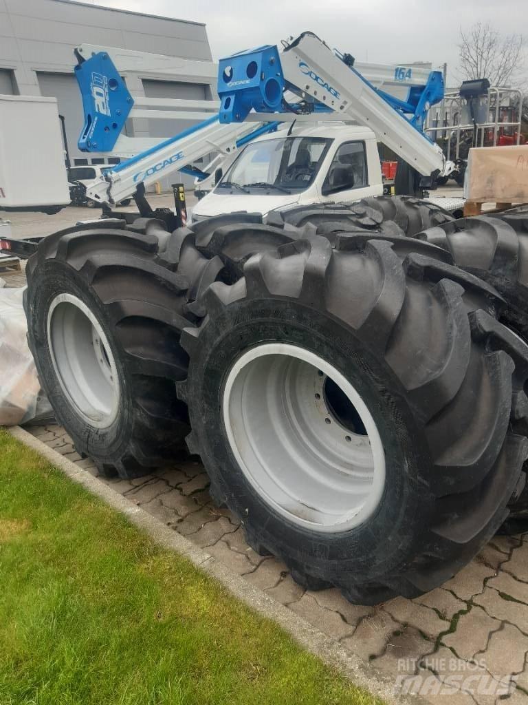 Nokian 600/50-24,5 Däck, hjul och fälgar