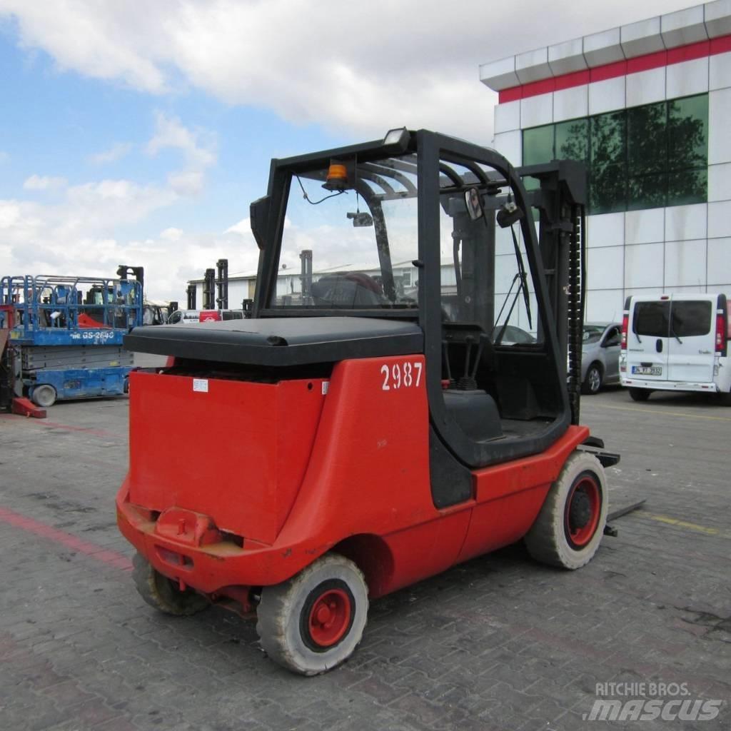 Linde E40P Elmotviktstruckar