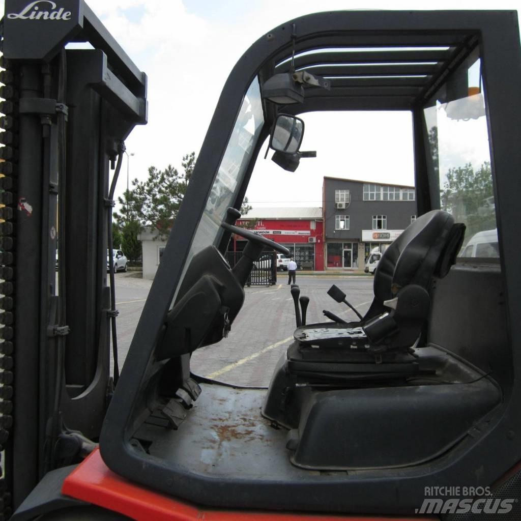Linde E40P Elmotviktstruckar